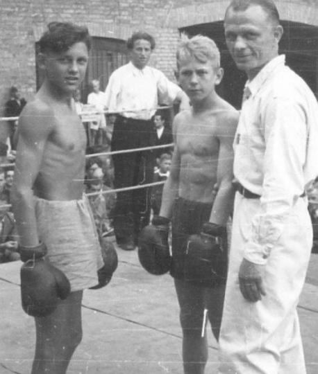 Boxing Coach Hans